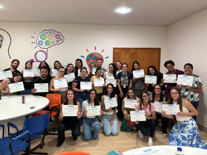 UNIARAXÁ e Prefeitura  promovem Wokshop em técnicas terapêuticas com desenho para psicólogos