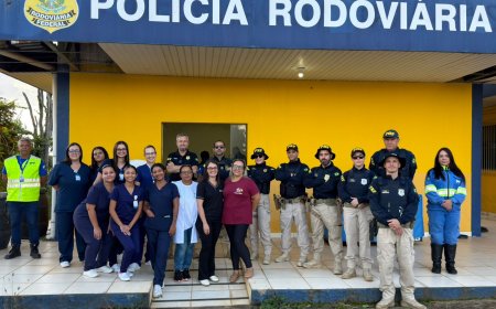 Curso de Enfermagem do UNIARAXÁ e Secretaria de Saúde levam orientações aos caminhoneiros