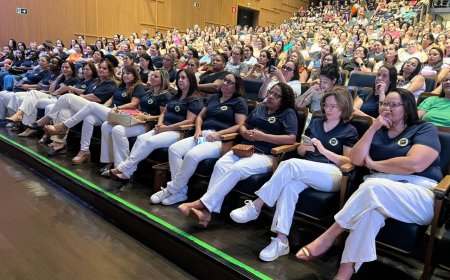 Professores da rede municipal participam de palestra com neurocientista
