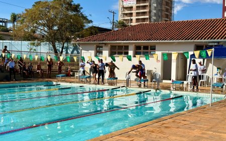 Sábado esportivo movimentou Araxá com festival escolar de futsal e natação