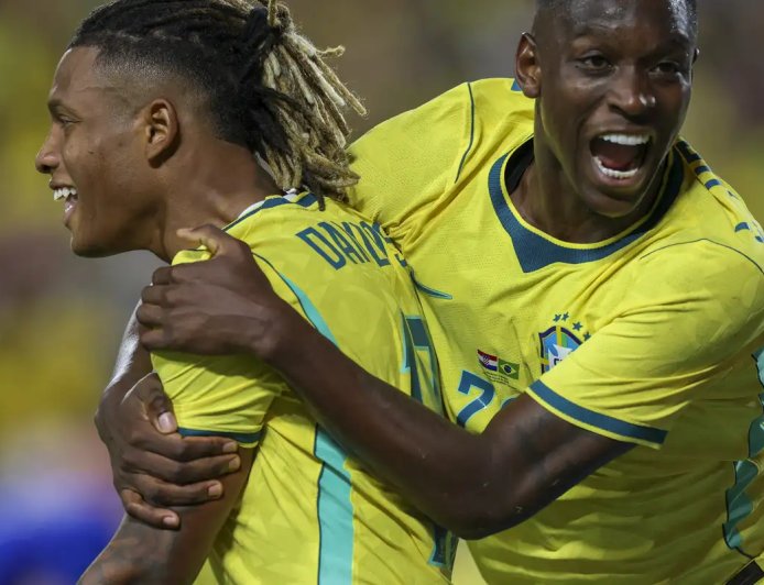 Venda geral de ingressos de jogo de despedida da seleção começa quinta
