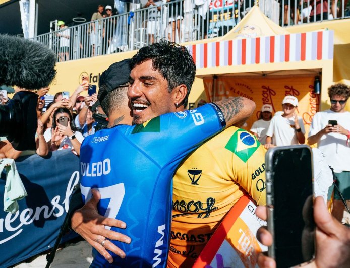 Surfe: Medina, Filipinho e Alejo avançam em etapa na Nova Zelândia