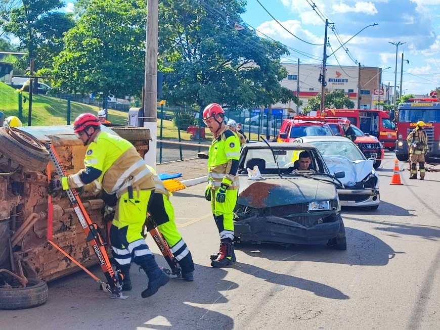 Maio Amarelo: simulado em Araxá foca na prevenção de acidentes no trânsito