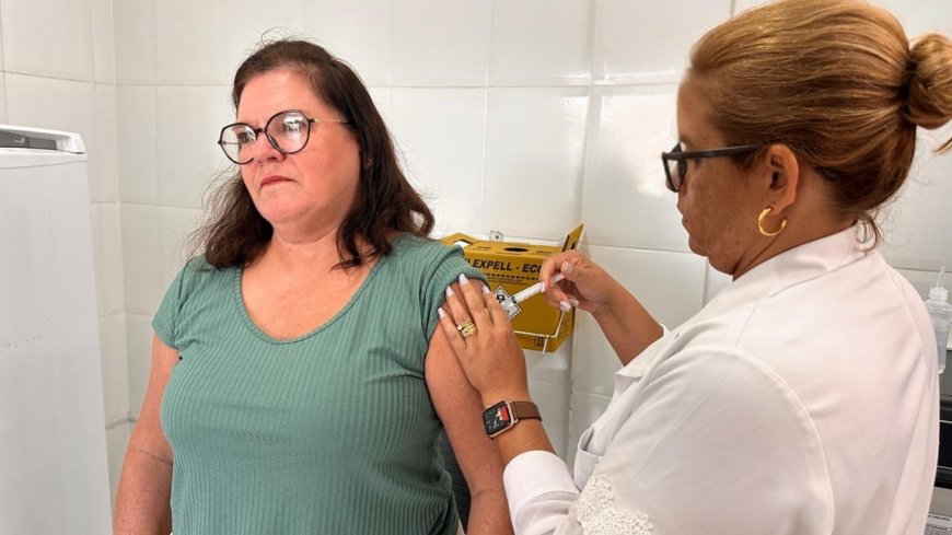 Vacinação itinerante leva imunização contra a gripe para mais perto da população