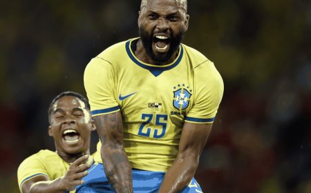 Ancelotti escala 2 times e seleção se despede com goleada sobre Panamá
