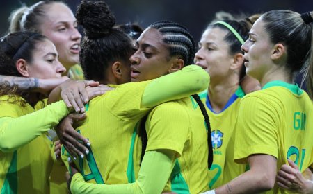 Seleção feminina encara Estados Unidos esta noite em São Paulo