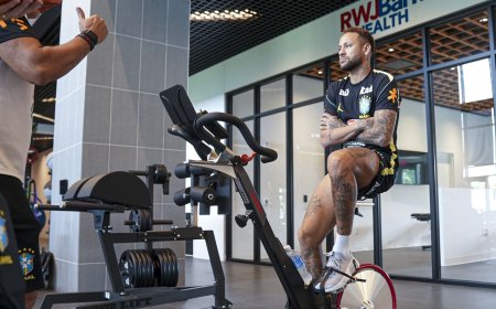Copa do Mundo: exames de Neymar apontam 'boa evolução' , afirma CBF