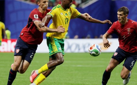 África do Sul sofre gol aos 6 min, reage e empata com República Tcheca