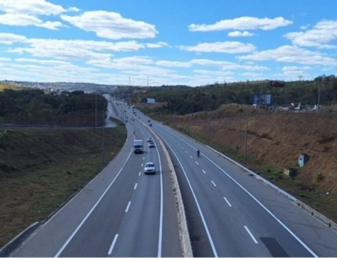 EcoRodovias assume BR-116 e BR-251