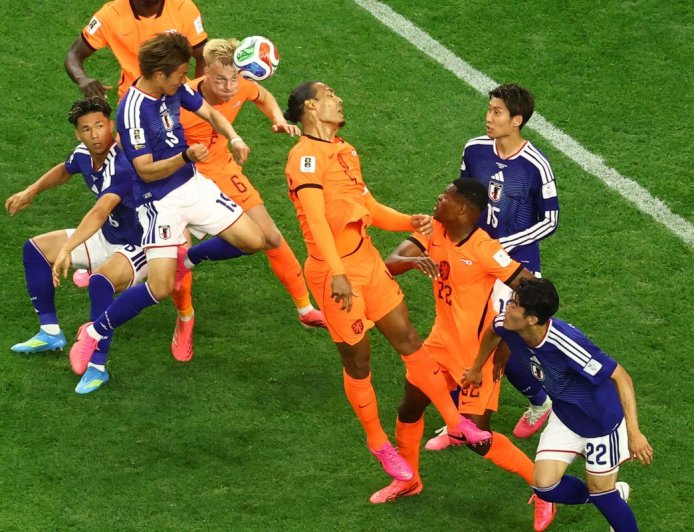 Japão arranca empate e Costa do Marfim vence Equador com gol no fim