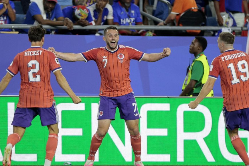 Escócia vence Haiti e vira líder do grupo do Brasil na Copa do Mundo